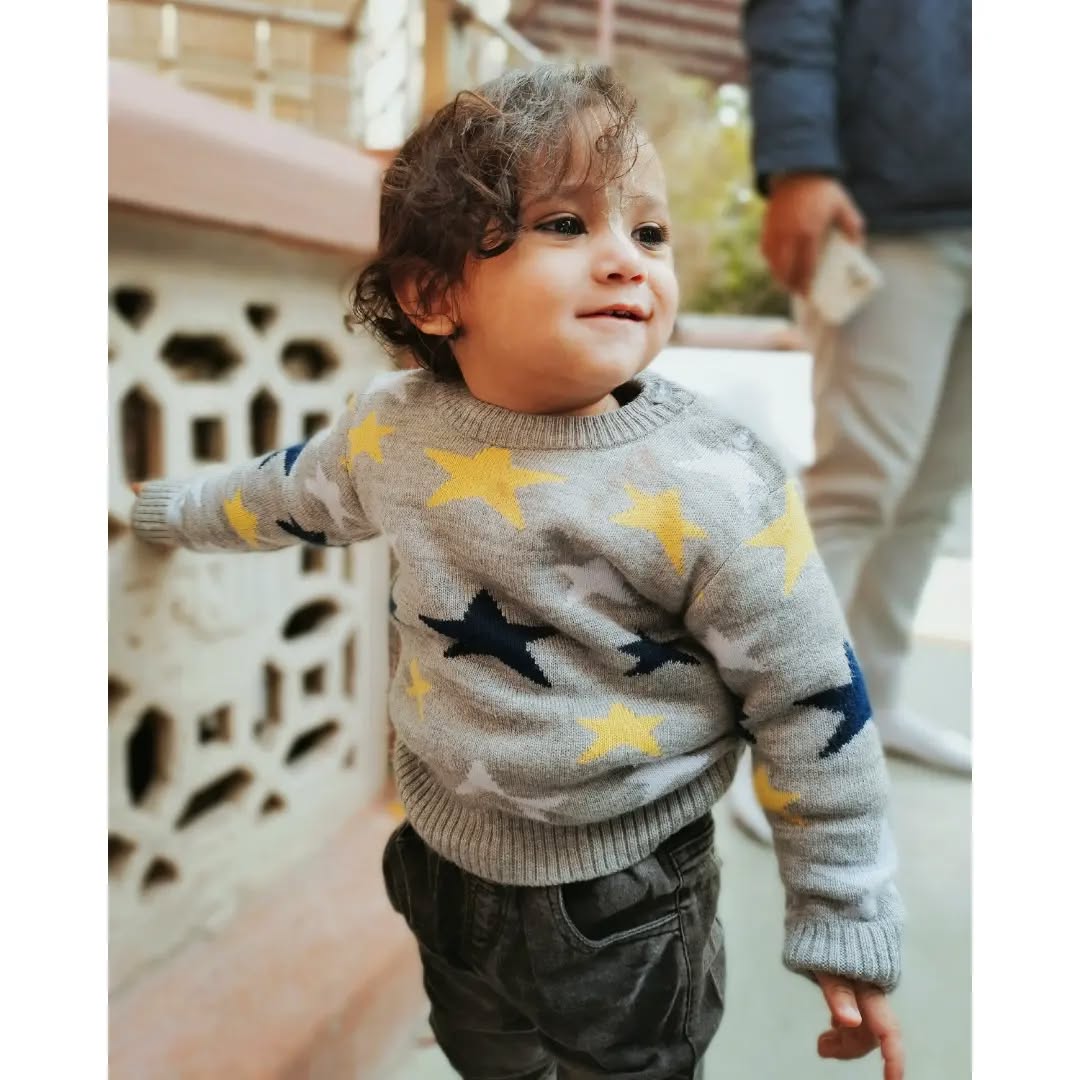 POV: Krsna is there within your heart.
.
.
.
Hare Krishna🌼♥️
.
.
.
📍 ISKCON - Delhi
.
.
#vrindavan #iskcon #iskconvrindavan #mathura #radheradhe #harekrishna #radhekrishna #krishna #radha #bankebihari #iskcontemple #spirituality #bhagvadgita #blessed #pov #trending #delhi #krishnalove