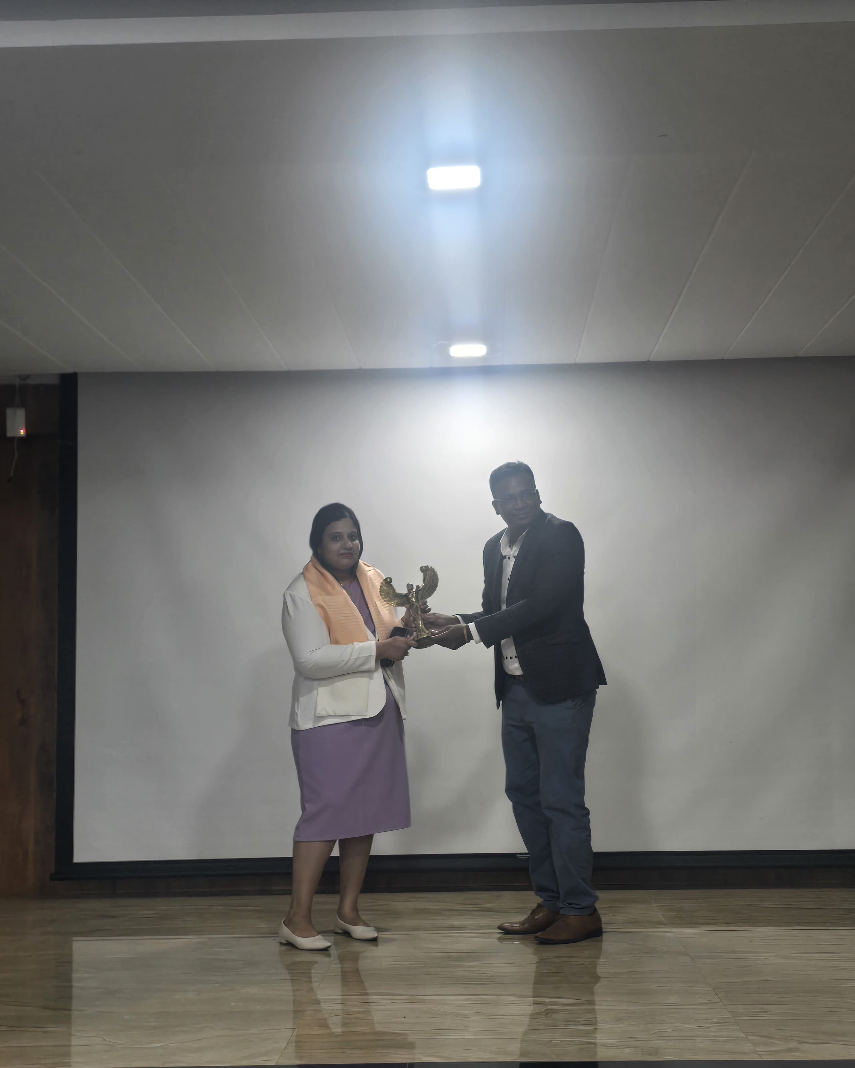 An inspiring EIR session on “Leading with Uncertainty” ✨
Our students had an amazing interactive session with Sumana Sunkara and Priya Ithadi from Berkadia, gaining real-world insights on leadership, challenges, and growth.
The energy, engagement, and curiosity from the students truly made the session impactful 🙌
#ASB #EIRSession #leadershiptalk #studentengagement #berkadia FutureLeaders CampusEvents LearningExperience